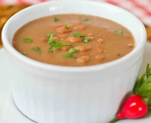 sopa de feijao - Caldos para noites de inverno